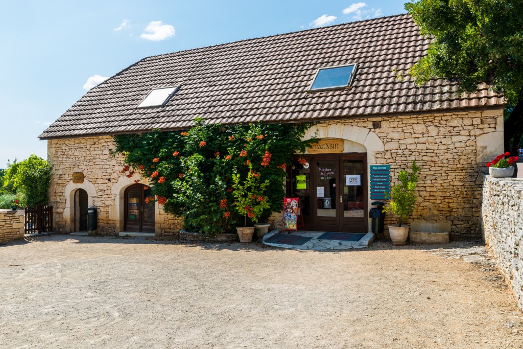 les castels onsite shop souillac france image picture photo