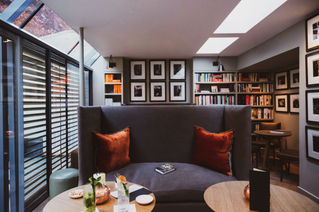 Library at Old Parsonage Hotel in Oxford